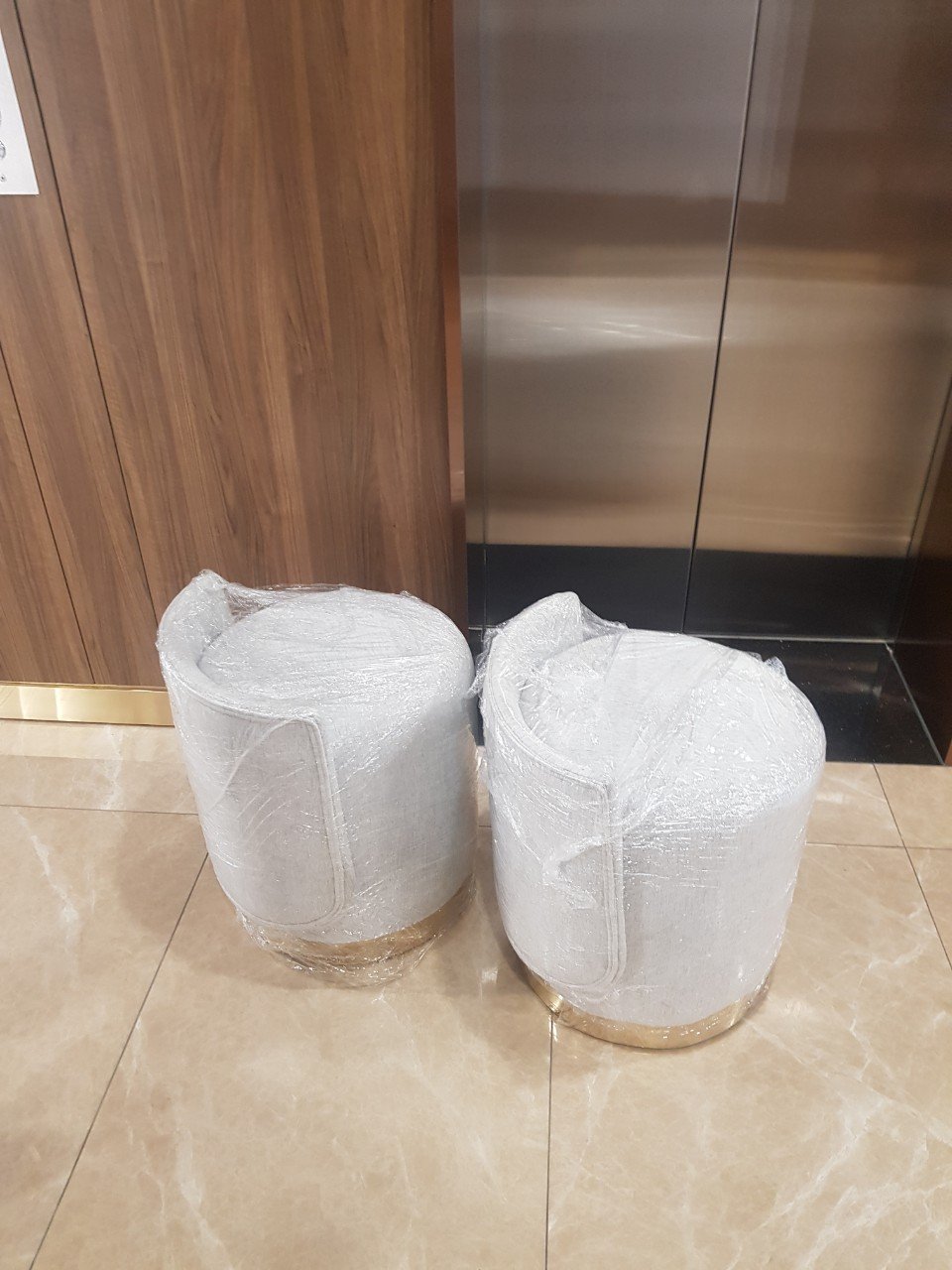 ghế đôn cánh vuông_12